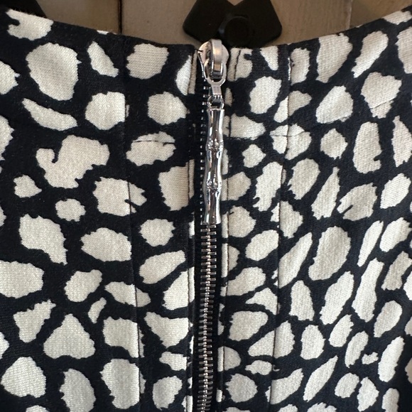 NWT Tommy Bahama “The Darcy Dress” Black and White Spotted Midi Dress - Picture 4 of 6